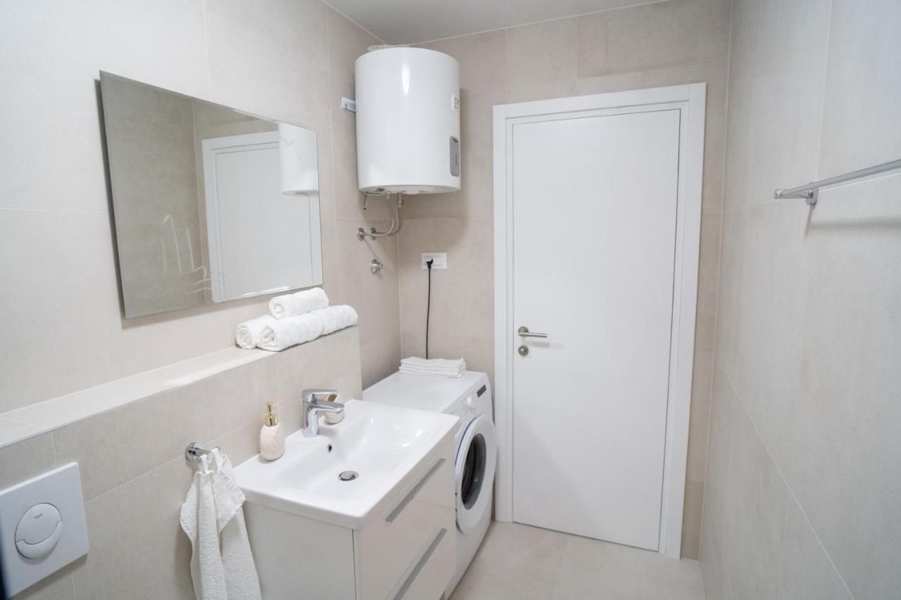 Apartman KIM Makarska Bagian luar foto