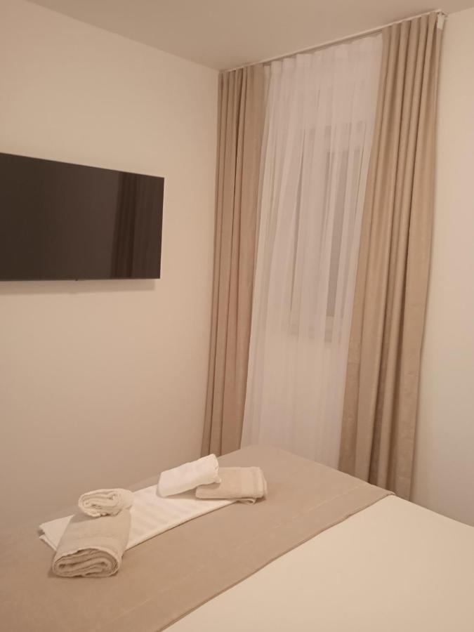 Apartman KIM Makarska Bagian luar foto